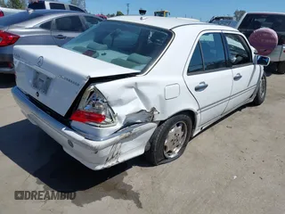 2000 Mercedes-Benz C 230 Kompressor with VIN WDBHA24GXYA833828, listed as a IAAI auction lot 42304685 with Not provided miles and . Bid and sale history available at DreamBid. Image 4.