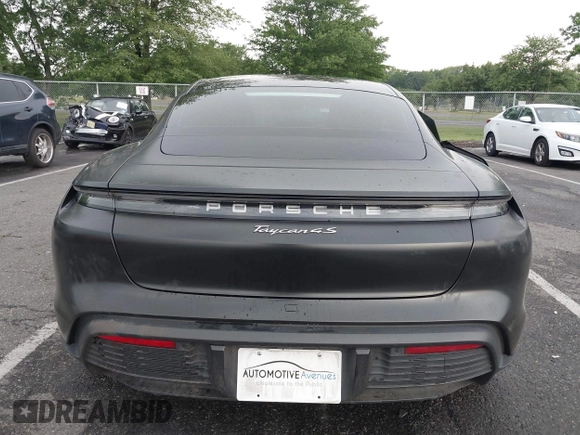 2021 Porsche Taycan 4S z VIN WP0AB2Y13MSA43638, wystawiony jako IAAI lot #42638298 z przebiegiem 27 634 mil mil oraz . Historia ofert i sprzedaży dostępna na DreamBid. Obrazek 16.