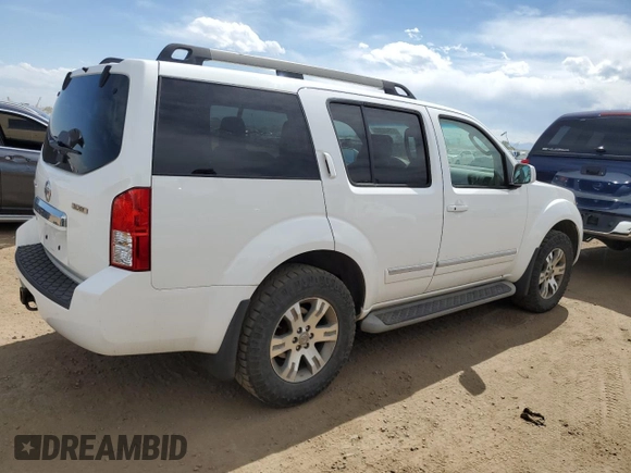 2012 Nissan Pathfinder SV z VIN 5N1AR1NB9CC630902, wystawiony jako Copart lot #57548705 z przebiegiem 123 933 mil mil oraz Czysty tytuł • Clean title. Historia ofert i sprzedaży dostępna na DreamBid. Obrazek 3.