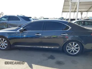 2007 Lexus LS 460 with VIN JTHBL46F375050759, listed as a IAAI auction lot 41848554 with 106,257 mi miles. Bid and sale history available at carsss.com. Image 14.