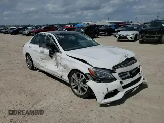 2017 Mercedes-Benz C 300 with VIN 55SWF4JB7HU218562, listed as a Copart auction lot 84449414 with 91,073 mi miles and Salvage title. Bid and sale history available at DreamBid. Image 15.