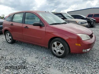 2005 Ford Focus S with VIN 3FAFP37N75R130668, listed as a Copart auction lot 52897015 with 222,043 mi miles and Non repairable. Bid and sale history available at DreamBid. Image 4.