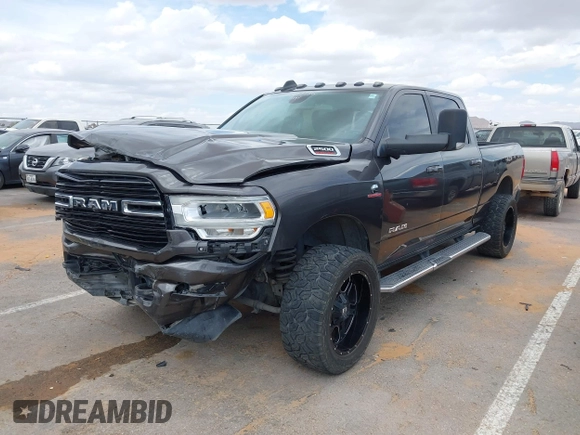 2019 Ram 2500 Lone Star with VIN 3C6UR5DL9KG604368, listed as a IAAI auction lot 42183936 with 95,071 mi miles and . Bid and sale history available at DreamBid. Image 18.