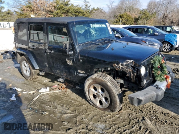 2015 Jeep Wrangler Unlimited Sahara with VIN 1C4BJWEG3FL530114, listed as a Copart auction lot 88851565 with 156,669 mi miles and Salvage Title. Bid and sale history available at carsss.com. Image 4.