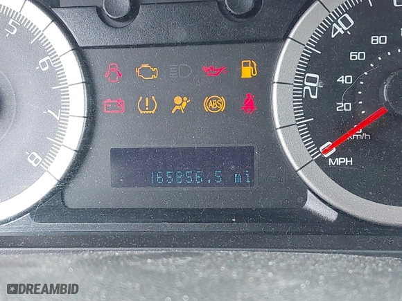 2009 Ford Escape XLT with VIN 1FMCU93GX9KC80750, listed as a IAAI auction lot 41953121 with 165,856 mi miles. Bid and sale history available at carsss.com. Image 7.