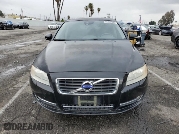 2012 Volvo S80 3.2L with VIN YV1940AS0C1163218, listed as a Copart auction lot 48898955 with 135,895 mi miles and Salvage Title. Bid and sale history available at carsss.com. Image 5.