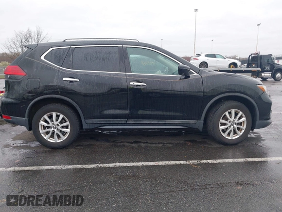 2017 Nissan Rogue SL with VIN 5N1AT2MVXHC822310, listed as a IAAI auction lot 41929934 with 67,561 mi miles. Bid and sale history available at carsss.com. Image 13.