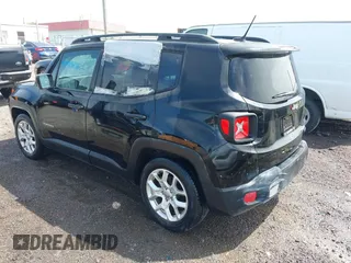 2017 Jeep Renegade Latitude with VIN ZACCJABB2HPG07439, listed as a IAAI auction lot 42092602 with 119,364 mi miles. Bid and sale history available at carsss.com. Image 3.