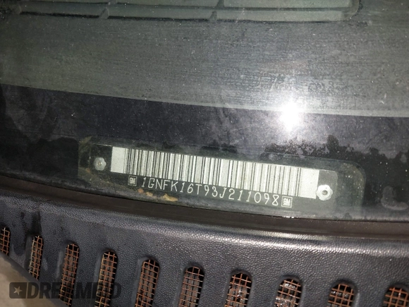 2003 Chevrolet Suburban LS z VIN 1GNFK16T93J211098, wystawiony jako IAAI lot #41494713 z przebiegiem 366 222 mil mil oraz . Historia ofert i sprzedaży dostępna na DreamBid. Obrazek 9.