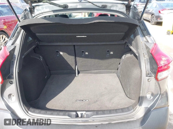 2019 Nissan Kicks S with VIN 3N1CP5CU8KL542721, listed as a IAAI auction lot 41889781 with 88,604 mi miles and . Bid and sale history available at carsss.com. Image 18.