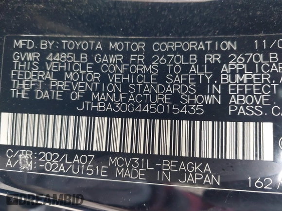 2004 Lexus ES 330 with VIN JTHBA30G445015435, listed as a IAAI auction lot 41919639 with 196,982 mi miles. Bid and sale history available at carsss.com. Image 9.