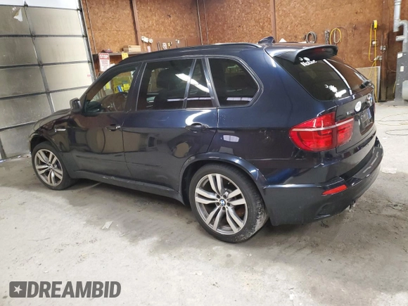 2013 BMW X5 M with VIN 5YMGY0C53DLL15708, listed as a Copart auction lot 86596204 with 178,159 mi miles and Clean Title. Bid and sale history available at carsss.com. Image 2.