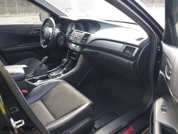 2016 Honda Accord Sedan Sport with VIN 1HGCR2F54GA209555, listed as a IAAI auction lot 41863092 with 219,154 mi miles. Bid and sale history available at carsss.com. Image 5.