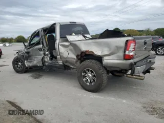 2003 Chevrolet Silverado 1500HD LS z VIN 1GCGC13U33F239621, wystawiony jako Copart lot #71950024 z przebiegiem Nie podano mil oraz Szkoda całkowita • Salvage title. Historia ofert i sprzedaży dostępna na DreamBid. Obrazek 2.