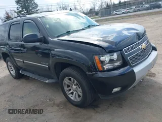 2013 Chevrolet Tahoe LT with VIN 1GNSKBE08DR190047, listed as a IAAI auction lot 41848696 with 203,810 mi miles and . Bid and sale history available at DreamBid. Image 1.