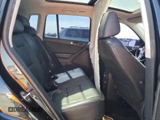 2011 Volkswagen Tiguan SEL w/Premium Navi with VIN WVGAV7AX2BW550158, listed as a Copart auction lot 57649235 with 133,346 mi miles and Clean title. Bid and sale history available at DreamBid. Image 10.