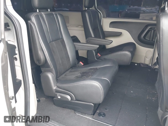 2017 Dodge Grand Caravan SXT with VIN 2C4RDGCG2HR645439, listed as a IAAI auction lot 42141378 with 161,518 mi miles and . Bid and sale history available at DreamBid. Image 8.