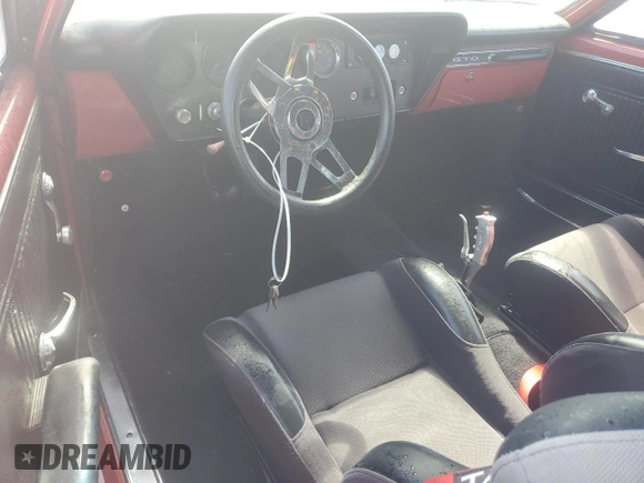 1966 Pontiac GTO z VIN 235076P63413, wystawiony jako Copart lot #76599754 z przebiegiem 43 mil mil oraz Nie do naprawy • Non repairable. Historia ofert i sprzedaży dostępna na DreamBid. Obrazek 8.