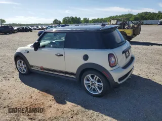 2012 MINI Hardtop S z VIN WMWSV3C55CTY19041, wystawiony jako Copart lot #52653075 z przebiegiem Nie podano mil oraz Czysty tytuł • Clean title. Historia ofert i sprzedaży dostępna na DreamBid. Obrazek 2.