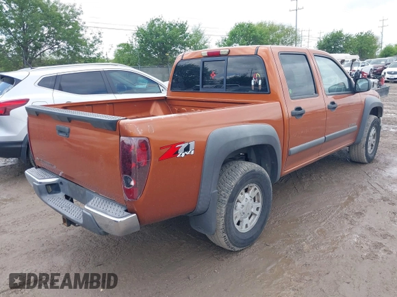 2005 Chevrolet Colorado 1SF LS Z71 z VIN 1GCDT136858153121, wystawiony jako IAAI lot #41915498 z przebiegiem 195 131 mil mil oraz . Historia ofert i sprzedaży dostępna na DreamBid. Obrazek 4.