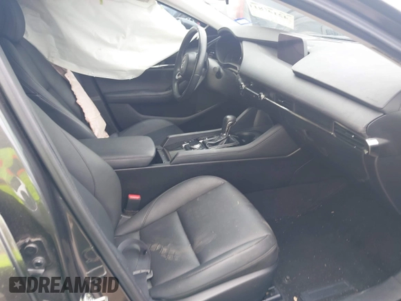 2021 Mazda 3 Preferred with VIN 3MZBPACL6MM252531, listed as a IAAI auction lot 42145811 with 35,869 mi miles and . Bid and sale history available at DreamBid. Image 5.
