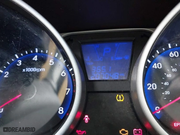 2013 Hyundai Tucson GLS with VIN KM8JU3AC8DU599937, listed as a IAAI auction lot 41398687 with 207,048 mi miles. Bid and sale history available at carsss.com. Image 7.