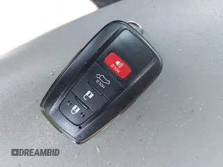 2021 Toyota RAV4 Hybrid LE с VIN 2T3B6RFV7MW020889, выставлен на аукционе IAAI как лот 42546850 с пробегом 75 237 миль миль и . История ставок и продаж доступна на DreamBid. Изображение 11.