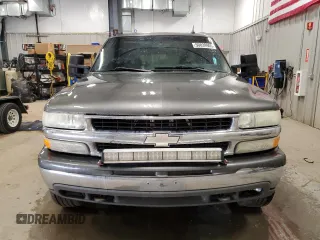 2002 Chevrolet Suburban LT with VIN 3GNGK26G12G314139, listed as a Copart auction lot 50839905 with 187,625 mi miles and Clean Title. Bid and sale history available at carsss.com. Image 5.