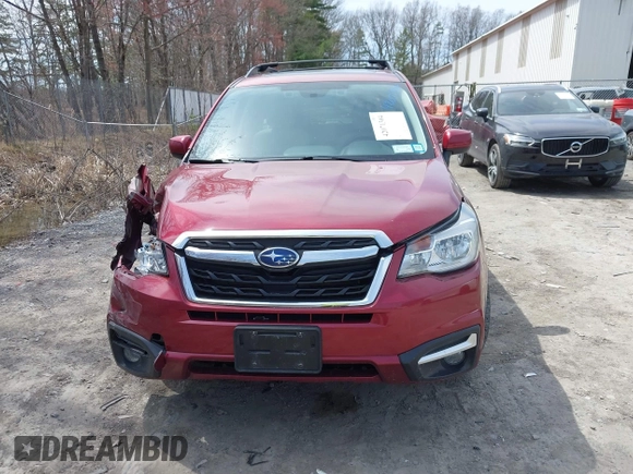2017 Subaru Forester Premium with VIN JF2SJAGC1HH811462, listed as a IAAI auction lot 42071304 with 68,543 mi miles. Bid and sale history available at carsss.com. Image 12.
