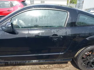 2008 Ford Mustang GT Deluxe with VIN 1ZVHT82H685173559, listed as a IAAI auction lot 42070328 with 143,636 mi miles and . Bid and sale history available at carsss.com. Image 14.