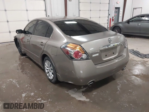2007 Nissan Altima 2.5 S with VIN 1N4AL21E47N455485, listed as a IAAI auction lot 41832917 with 103,400 mi miles. Bid and sale history available at carsss.com. Image 3.