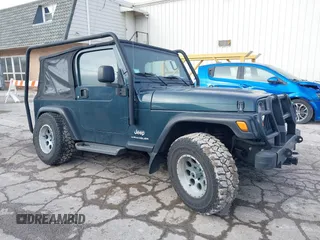 2005 Jeep Wrangler SE with VIN 1J4FA29S45P333916, listed as a IAAI auction lot 41214841 with 90,577 mi miles. Bid and sale history available at carsss.com. Image 1.