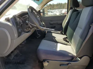 2007 Chevrolet Silverado 3500HD DRW Work Truck with VIN 1GCJC33K57F536458, listed as a Copart auction lot 46265465 with 211,752 mi miles and Salvage Title. Bid and sale history available at DreamBid. Image 7.