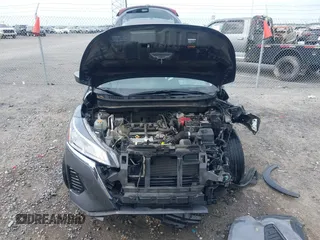 2022 Nissan Kicks SV z VIN 3N1CP5CVXNL510978, wystawiony jako IAAI lot #42147326 z przebiegiem 44 065 mil mil oraz . Historia ofert i sprzedaży dostępna na DreamBid. Obrazek 10.