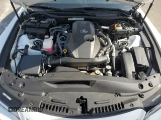 2021 Lexus IS 300 z VIN JTHCA1D20M5114499, wystawiony jako Copart lot #62119075 z przebiegiem 77 530 mil mil oraz Szkoda całkowita • Salvage title. Historia ofert i sprzedaży dostępna na DreamBid. Obrazek 11.