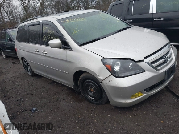 2005 Honda Odyssey EX-L with VIN 5FNRL38645B417008, listed as a IAAI auction lot 41870386 with Not Provided miles and . Bid and sale history available at carsss.com. Image 1.
