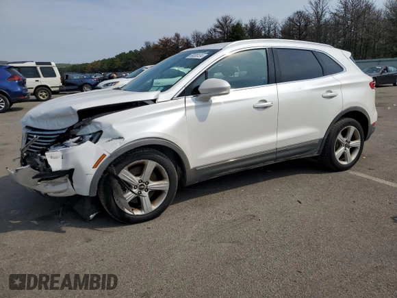 2016 Lincoln MKC Premier with VIN 5LMCJ1D9XGUJ03012, listed as a Copart auction lot 69036124 with 195,281 mi miles and Salvage Title. Bid and sale history available at DreamBid. Image 1.
