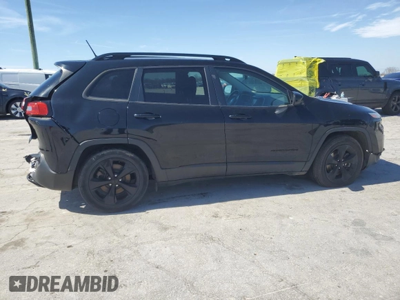 2018 Jeep Cherokee Latitude с VIN 1C4PJLCX4JD621239, выставлен на аукционе Copart как лот 49389275 с пробегом 180 542 миль миль и Списание • Salvage title. История ставок и продаж доступна на DreamBid. Изображение 3.