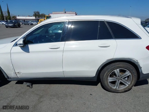 2018 Mercedes-Benz GLC with VIN WDC0G4JB1JV054358, listed as a IAAI auction lot 41656531 with 74,992 mi miles. Bid and sale history available at carsss.com. Image 14.