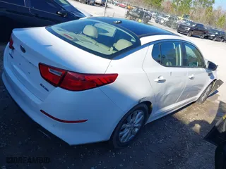 2014 Kia Optima EX with VIN 5XXGN4A79EG260468, listed as a IAAI auction lot 41696210 with 210,860 mi miles. Bid and sale history available at carsss.com. Image 4.