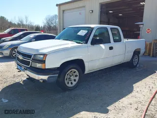2007 Chevrolet Silverado 1500 Work Truck with VIN 1GCEC19X37Z105625, listed as a IAAI auction lot 41781028 with 257,490 mi miles. Bid and sale history available at carsss.com. Image 2.