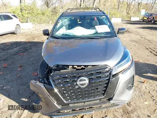 2023 Nissan Kicks SR with VIN 3N1CP5DV8PL563194, listed as a IAAI auction lot 40801411 with 15,016 mi miles and . Bid and sale history available at carsss.com. Image 13.