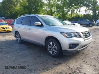 2020 Nissan Pathfinder SL with VIN 5N1DR2CN3LC595502, listed as a IAAI auction lot 42241550 with 122,653 mi miles and . Bid and sale history available at DreamBid. Image 1.