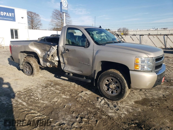 2007 Chevrolet Silverado 1500 Work Truck with VIN 1GCEK14C67E588476, listed as a Copart auction lot 43935505 with 195,084 mi miles and Salvage Title. Bid and sale history available at carsss.com. Image 4.
