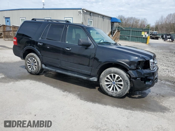 2017 Ford Expedition XLT z VIN 1FMJU1JT7HEA68720, wystawiony jako Copart lot #53541625 z przebiegiem 121 957 mil mil oraz Szkody całkowita. Historia ofert i sprzedaży dostępna na DreamBid. Obrazek 4.