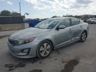 2015 Kia Optima EX z VIN KNAGN4AD9F5090363, wystawiony jako Copart lot #53523145 z przebiegiem 120 956 mil mil oraz Szkoda całkowita • Salvage title. Historia ofert i sprzedaży dostępna na DreamBid. Obrazek 1.