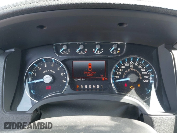 2011 Ford F-150 XLT with VIN 1FTFW1ET8BFB62072, listed as a IAAI auction lot 41960195 with 199,089 mi miles. Bid and sale history available at carsss.com. Image 7.