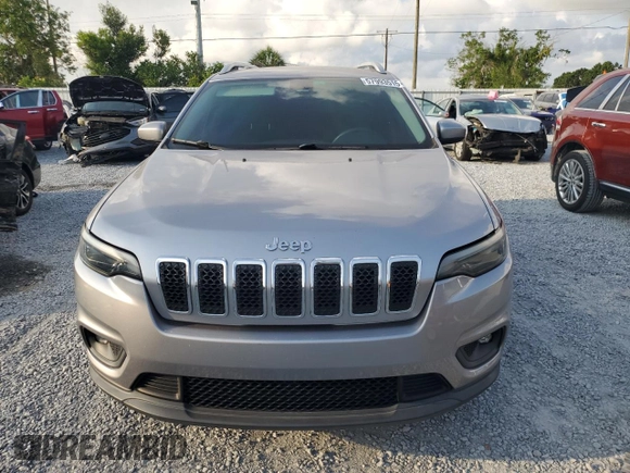 2019 Jeep Cherokee Latitude с VIN 1C4PJLCB9KD187227, выставлен на аукционе Copart как лот 57993515 с пробегом 89 712 миль миль и Списание • Salvage title. История ставок и продаж доступна на DreamBid. Изображение 5.