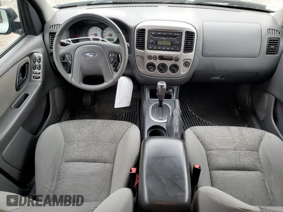 2005 Ford Escape XLT with VIN 1FMCU03105DA17737, listed as a Copart auction lot 79019394 with 183,304 mi miles and Clean Title. Bid and sale history available at DreamBid. Image 8.