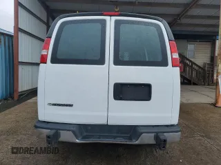 2022 Chevrolet Express Cargo with VIN 1GCWGAFP2N1195696, listed as a Copart auction lot 50023535 with Not provided miles and Clean title. Bid and sale history available at DreamBid. Image 6.